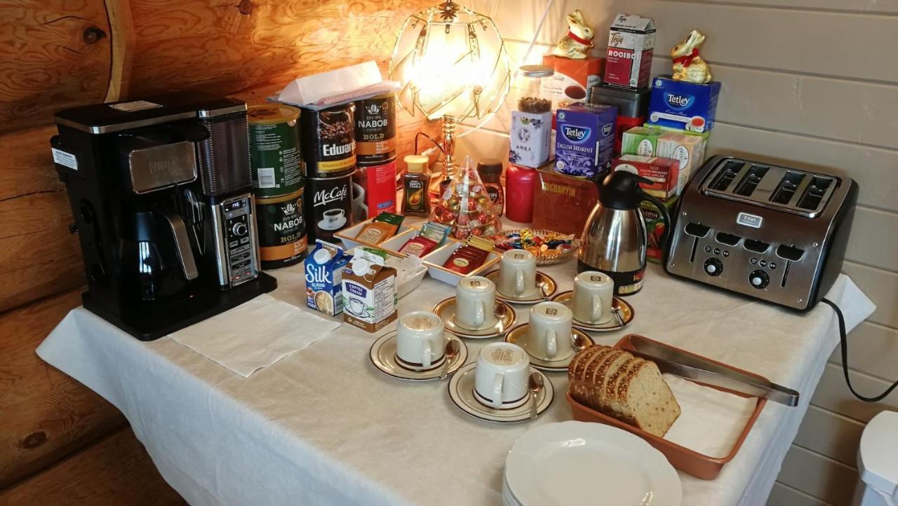 Cariboo Log Guest House Lac La Hache Ngoại thất bức ảnh